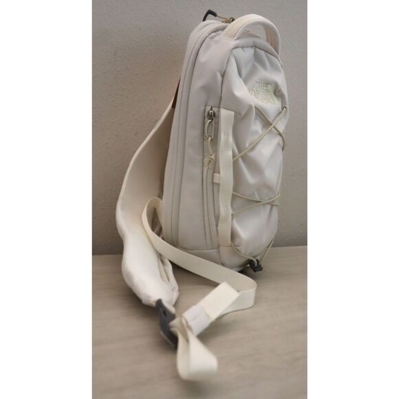 The North Face NF0A52UP4PA Unisex O/S Gardenia White Borealis Sling Bag - Picture 4 of 16